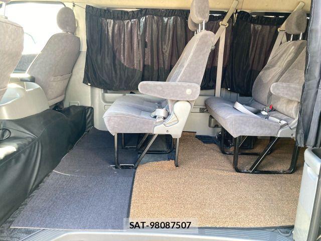 Toyota HIACE WAGON 2009-03 2349688-13