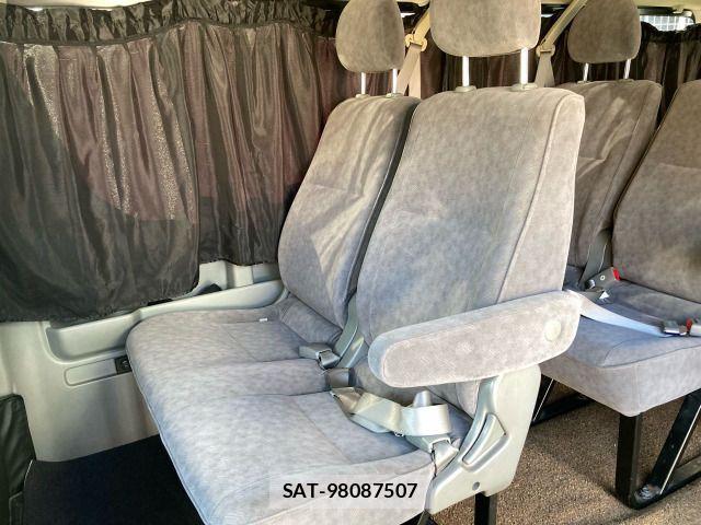 Toyota HIACE WAGON 2009-03 2349688-16
