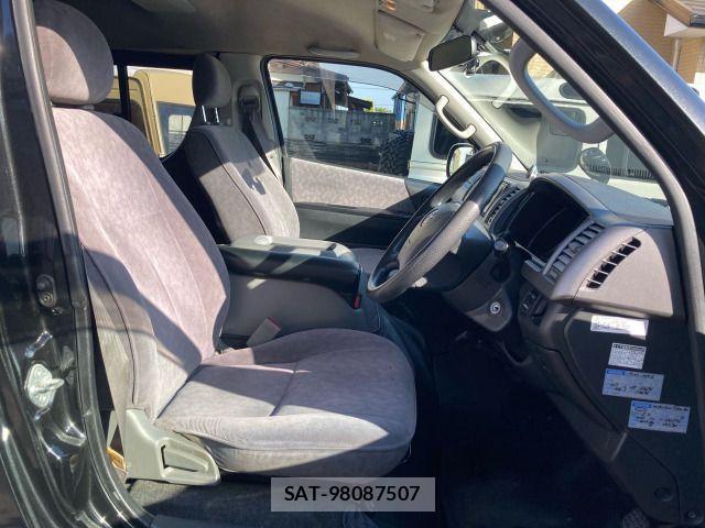 Toyota HIACE WAGON 2009-03 2349688-2