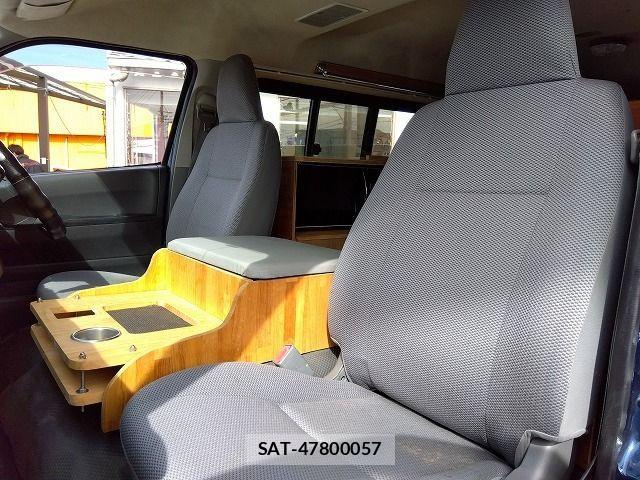 Toyota HIACE WAGON 2006-11 2666317-11