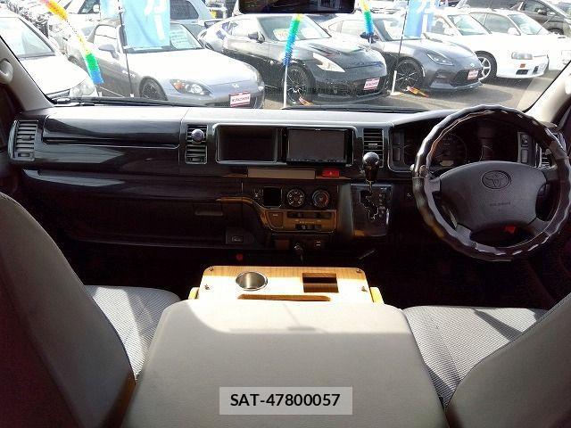 Toyota HIACE WAGON 2006-11 2666317-2