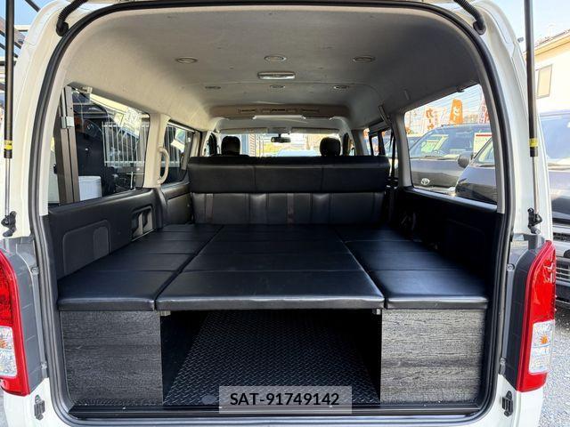 Toyota HIACE WAGON 2015-09 4593461-23