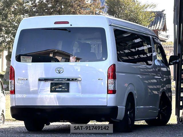 Toyota HIACE WAGON 2015-09 4593461-2