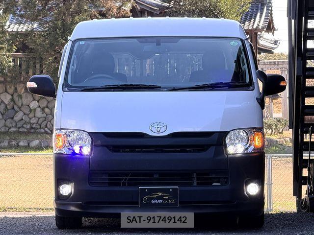 Toyota HIACE WAGON 2015-09 4593461-3