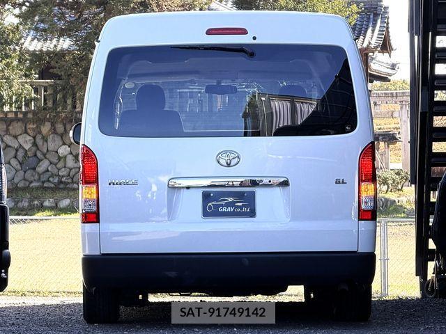 Toyota HIACE WAGON 2015-09 4593461-4