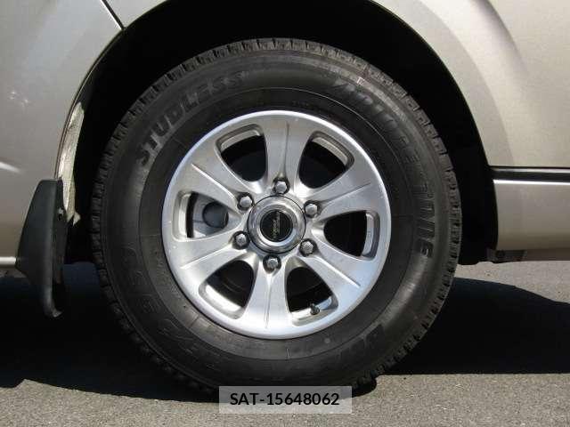 Toyota HIACE WAGON 2012-03 4593464-16