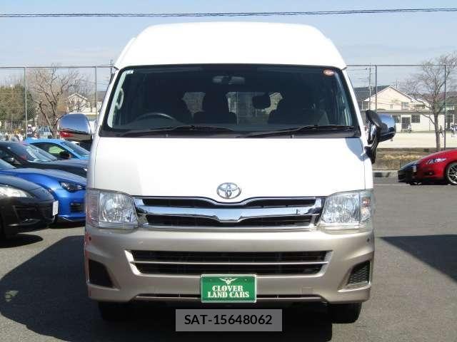 Toyota HIACE WAGON 2012-03 4593464-25