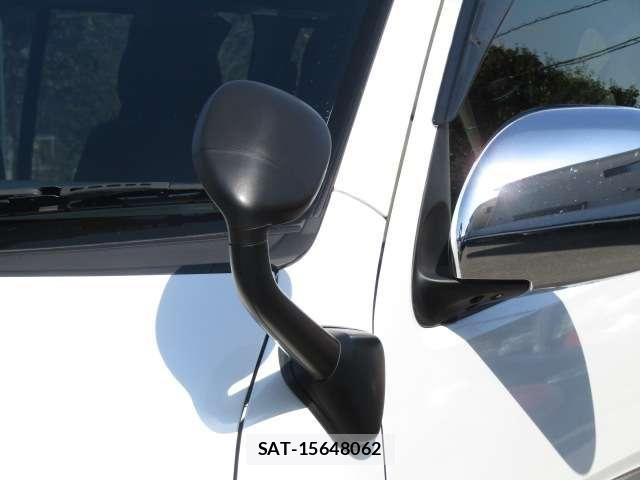 Toyota HIACE WAGON 2012-03 4593464-27