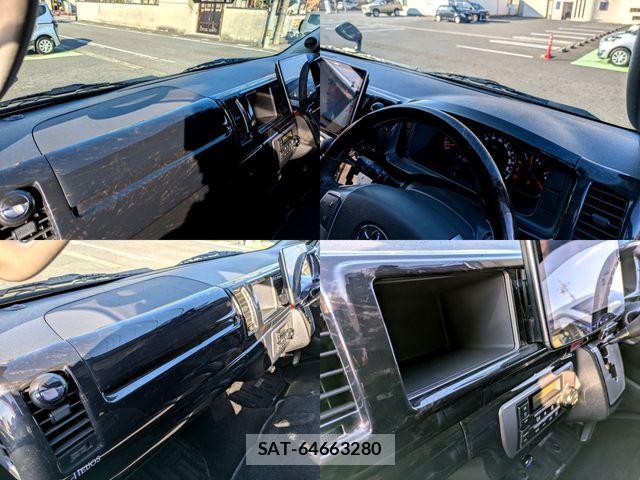 Toyota HIACE WAGON 2015-09 4945125-12