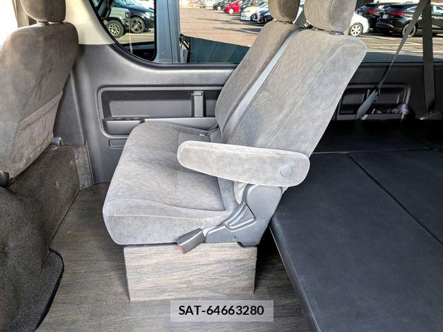 Toyota HIACE WAGON 2015-09 4945125-20