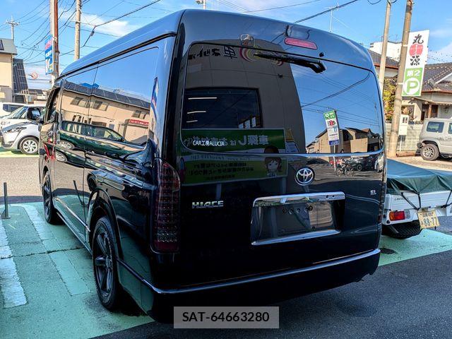 Toyota HIACE WAGON 2015-09 4945125-2