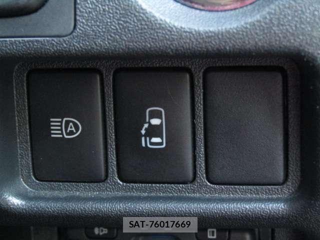 Toyota HIACE WAGON 2020-06 5869023-9
