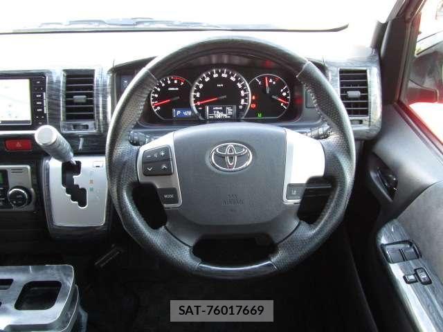 Toyota HIACE WAGON 2020-06 5869023-3