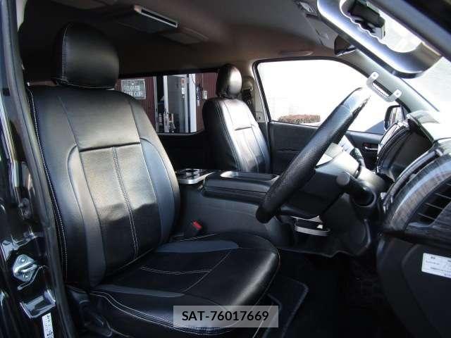 Toyota HIACE WAGON 2020-06 5869023-4