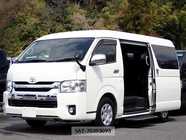 Toyota HIACE WAGON 2017-02 5869028-0