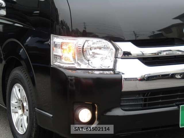 Toyota HIACE WAGON 2016-11 5869025-28