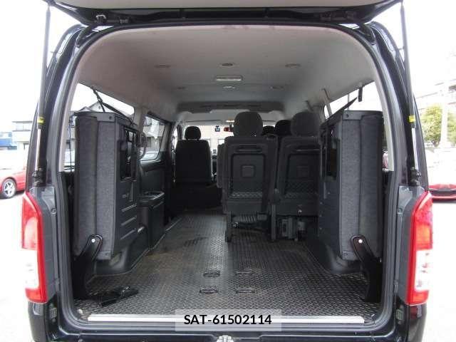 Toyota HIACE WAGON 2016-11 5869025-8