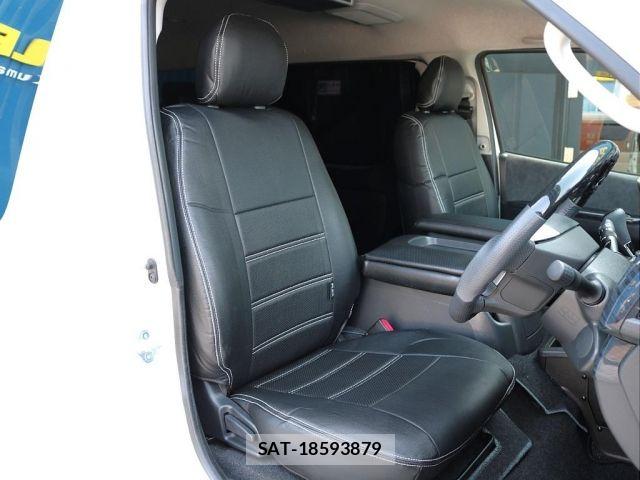 Toyota HIACE WAGON 2017-08 5868990-14