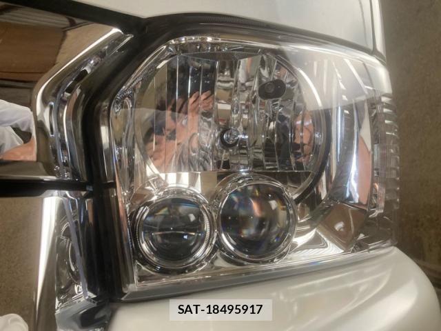 Toyota HIACE WAGON 2019-11 6215352-2