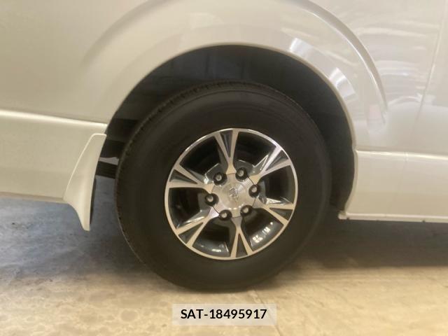 Toyota HIACE WAGON 2019-11 6215352-7