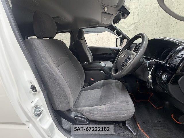 Toyota HIACE WAGON 2020-12 6215359-5