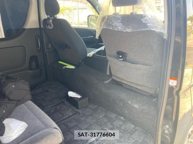 Toyota HIACE WAGON 2023-11 6215350-14