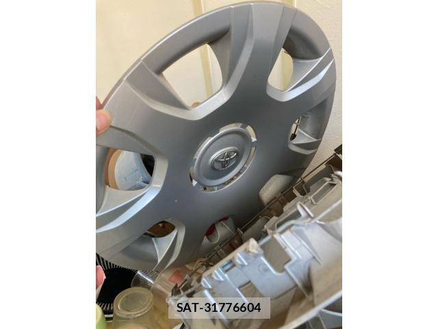 Toyota HIACE WAGON 2023-11 6215350-27