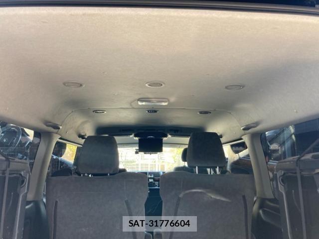Toyota HIACE WAGON 2023-11 6215350-6