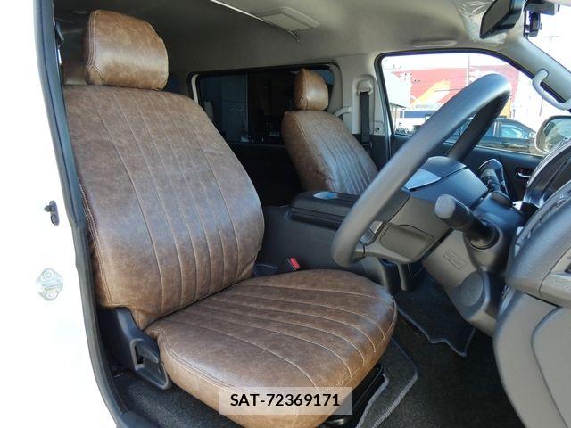 Toyota HIACE WAGON 2018-02 6244384-10