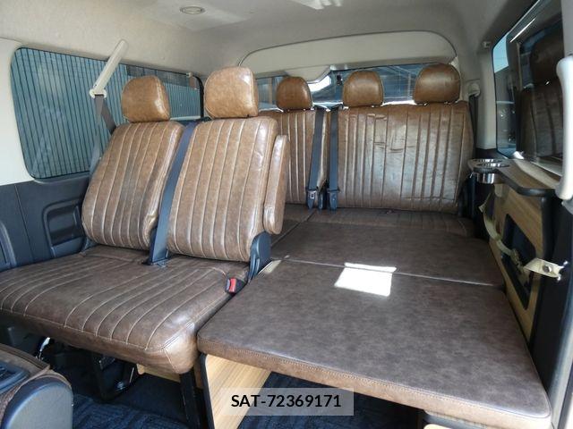 Toyota HIACE WAGON 2018-02 6244384-14