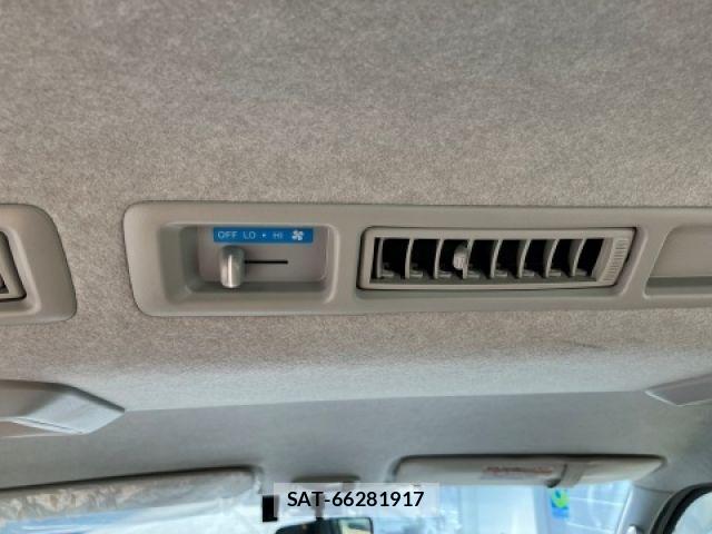Toyota HIACE WAGON 2020-10 6244391-28
