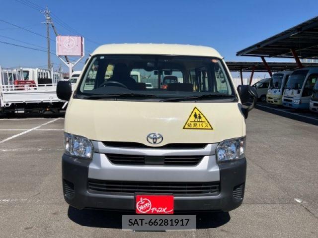 Toyota HIACE WAGON 2020-10 6244391-2