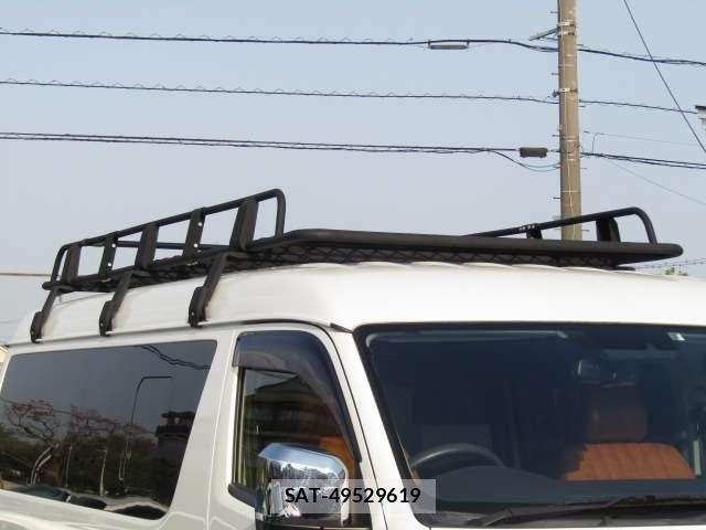 Toyota HIACE WAGON 2021-03 6498313-19