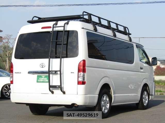 Toyota HIACE WAGON 2021-03 6498313-28