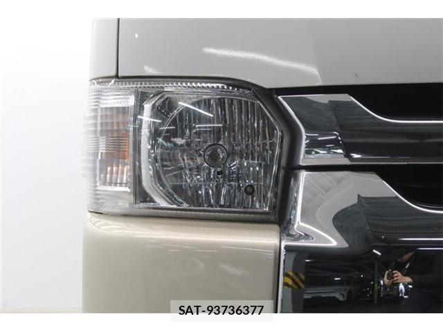 Toyota HIACE WAGON 2020-04 6526277-11
