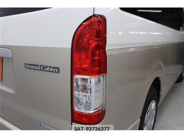 Toyota HIACE WAGON 2020-04 6526277-16