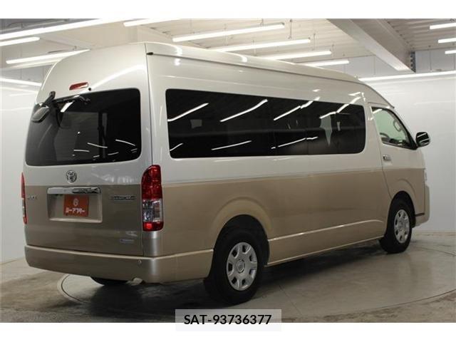 Toyota HIACE WAGON 2020-04 6526277-4
