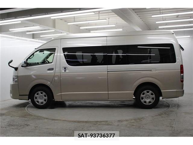 Toyota HIACE WAGON 2020-04 6526277-7
