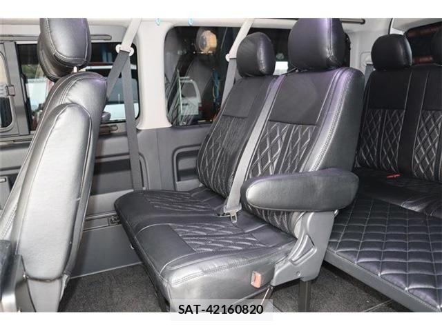 Toyota HIACE WAGON 2023-06 6612193-16