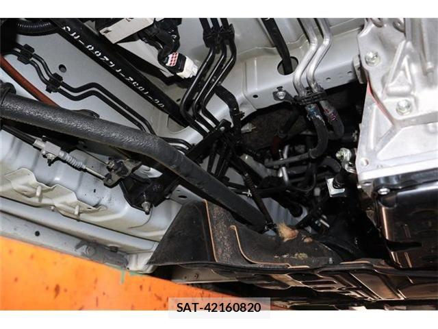 Toyota HIACE WAGON 2023-06 6612193-26