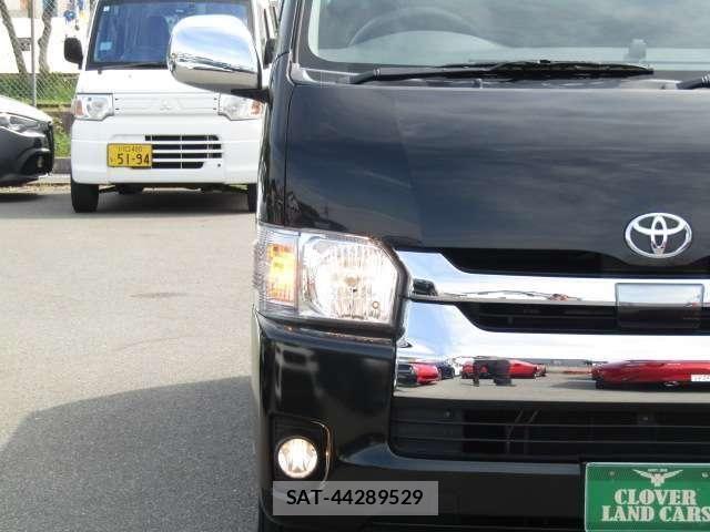 Toyota HIACE WAGON 2019-06 6612195-26
