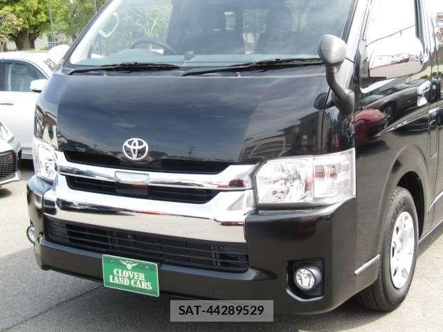 Toyota HIACE WAGON 2019-06 6612195-28