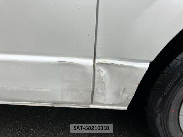 Toyota HIACE WAGON 2013-05 6612197-8