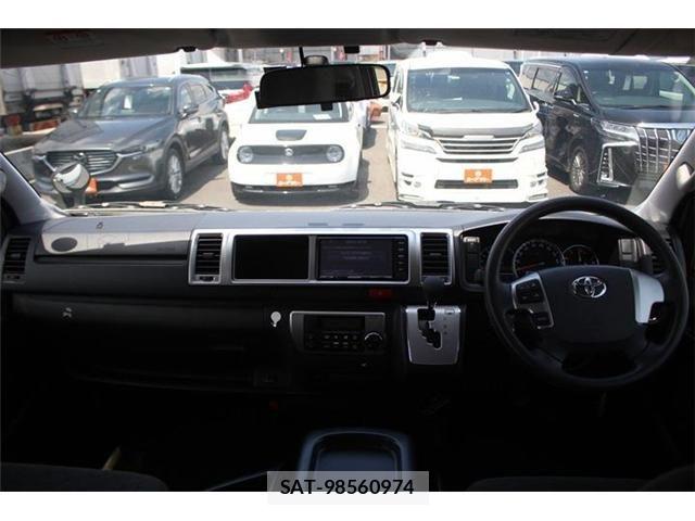 Toyota HIACE WAGON 2017-03 6612192-17