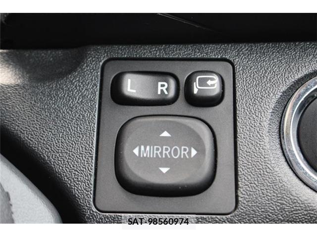 Toyota HIACE WAGON 2017-03 6612192-21
