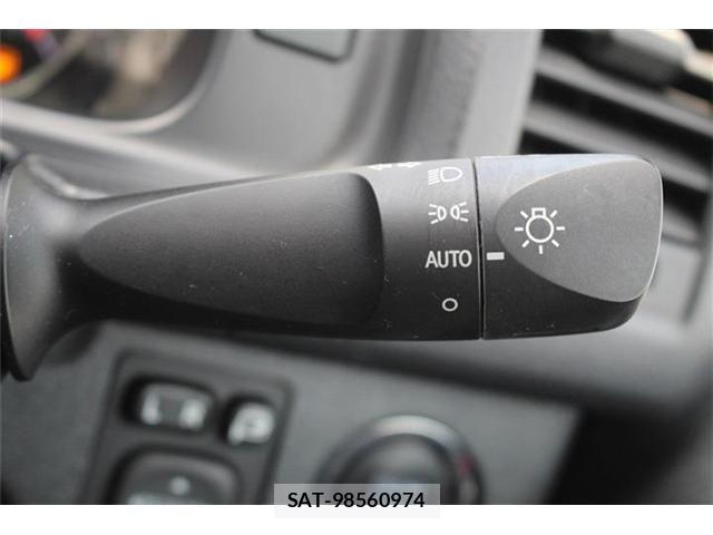 Toyota HIACE WAGON 2017-03 6612192-25