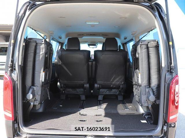 Toyota HIACE WAGON 2025-01 6641661-2