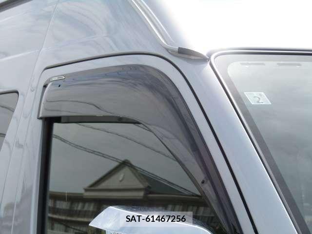 Toyota HIACE WAGON 2021-03 6641662-16