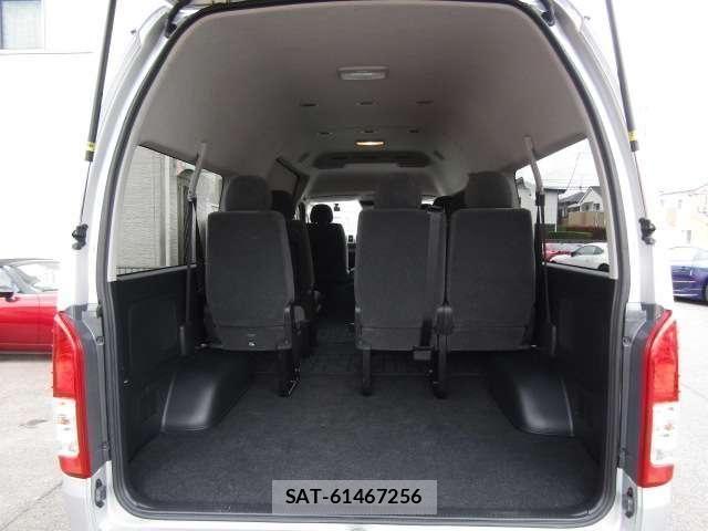 Toyota HIACE WAGON 2021-03 6641662-18