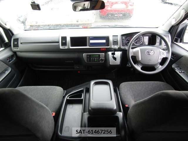 Toyota HIACE WAGON 2021-03 6641662-2